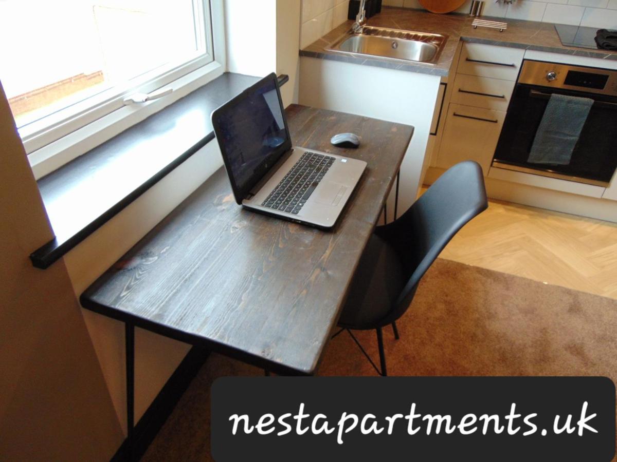 Close To Royal Hospital With Free Parking On-site *