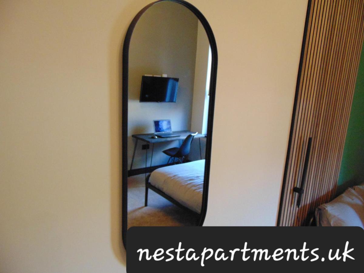 Apartment Close To Royal Hospital With Free Parking On-site *